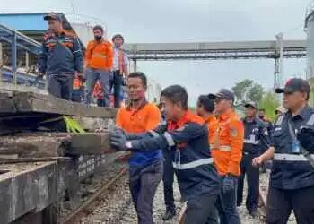 KAI Divre I SU Lakukan Aksi Bersih Lintas