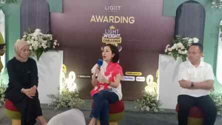 Foto: Press Conference Awarding LIGHTweight Challenge 2022 di Klinik LIGHThouse Medan, Jalan S. Parman, Sabtu (21/01/2023).(seputarsumut/Asiong)