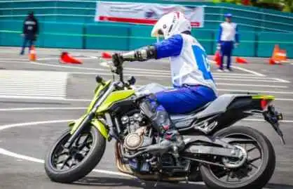 Foto: Riding position atau postur tubuh saat berkendara.(Ist)