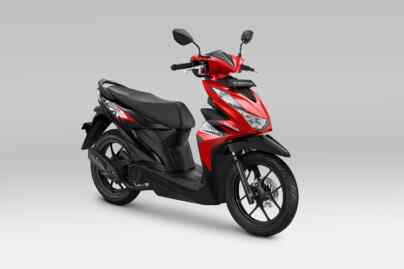 Foto: PT AHM menghadirkan penyegaran tampilan sepeda motor New Honda BeAT melalui pilihan warna baru disertai desain stripe.(Ist)