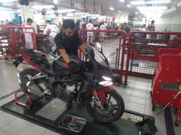 Foto: Teknisi Big Bike Honda PT Indako Trading Coy siap hadapi gelaran The 27th Astra Honda Motor Technical Skill Contest 2023 tingkat nasional.(Ist)