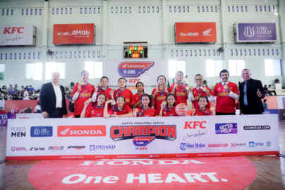 Foto: Prestasi membanggakan juga berhasil ditorehkan Valencia Callistan yang berasal dari tim putri SMA Methodist 2 Medan dan Evan Andrew Yusuf dari tim putra SMA Sutomo 1 Medan yang berhasil terpilih sebagai Most Valuable Player (MPV) pada ajang Honda DBL musim ini.(Ist)