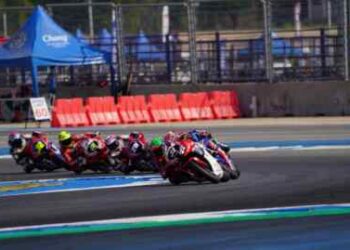 Membanggakan, Pebalap Astra Honda Kumandangkan Indonesia Raya di ARRC Thailand