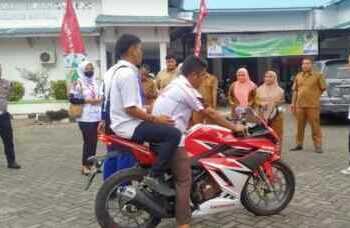 Pegawai Bapperida Madina Siap Bagi Inspirasi #cari_aman di Jalan