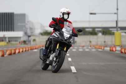 Foto: Ban merupakan salah satu komponen sangat penting pada sepeda motor yang juga butuh perhatian agar kondisinya tetap prima dan kinerjanya tetap optimal.(Ist)