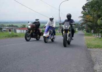 Tiga Modifikator Hadirkan CB150X Bergaya Modifikasi Masa Kini
