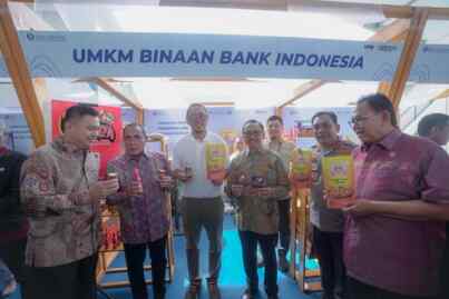 Foto: Kegiatan GNPIP Sumatera Utara 2023, dilaksanakan simbolis realisasi KAD dan kunjungan booth UMKM produk turunan pangan.(Dok:BI Sumut)