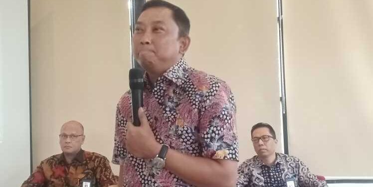 Kepala OJK Regional 5 Sumbagut, Bambang Mukti Riyadi.(seputarsumut/Asiong)