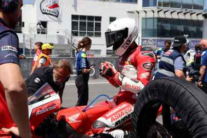 Foto: Fadillah Arbi Aditama bertekad menampilkan performa terbaik pada putaran kedua FIM JuniorGP di Circuit Ricardo Tormo, Valencia yang akan digelar pada hari Minggu (21/5).(Ist)