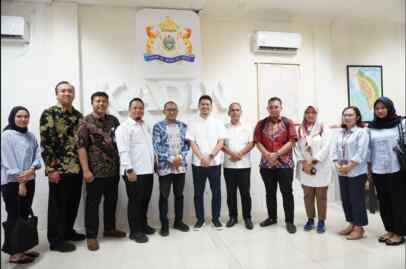 Foto: Kegiatan kunjungan Kepala Kantor KPPU Kanwil I, Ridho Pamungkas ke kantor KADIN Sumut, Selasa (06/06/2023).(Dok:KPPU Kanwil I)