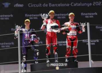 Pebalap Astra Honda Fadillah Arbi Kibarkan Merah Putih di Barcelona