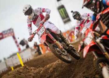 Tampil Konsisten, Crosser Binaan Astra Honda Raih Poin
