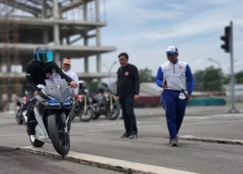 Honda Bekali Safety Riding Pecinta CB150R Streetfire