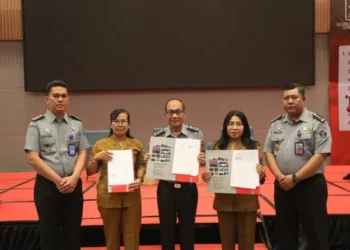Kanwil Kumham Sumut dan Disnaker Koperindag Samosir Sosialisasi Perseroan Perorangan