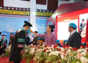wisuda poltekpar medan