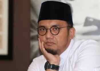 Jubir Menhan: Anies Mengarang Cerita Jatuhkan Prabowo!