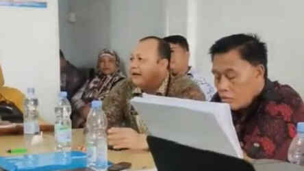 Foto: Bawaslu melakukan penelusuran terkait video diduga Kepala Bidang SMP Dinas Pendidikan Medan yang meminta Kepala SMP memilih Capres nomor urut 2 Prabowo Subianto dan Gibran Rakabuming Raka.