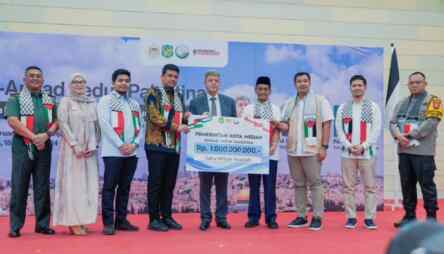 Foto: Penyerahan Donasi