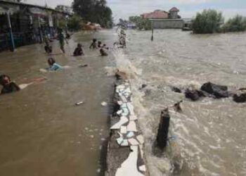 Bulan Purnama, Waspada Banjir Rob hingga Akhir Januari