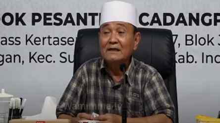 Foto: KH Syakur Yasin.