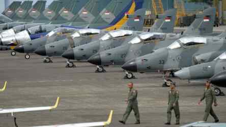 Foto: Deret pesawat tempur TNI, 2017. Jumlah totalnya diungkap oleh akun Kemenhan.