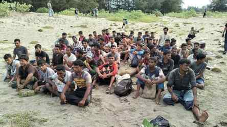 Foto: Pengungsi Rohingya terdampar di Aceh.