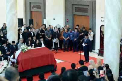 Foto: Pelapasan jenazah Baskami