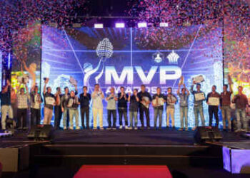 Unit Kerja dan Kebun, PalmCo Regional 1 Serahkan MVP Award 2023