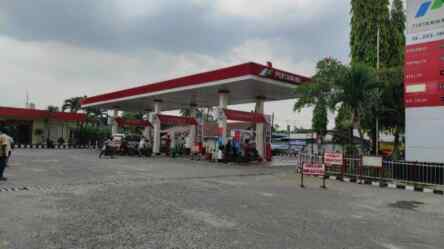 Foto: SPBU Patumbak, Deli Serdang.