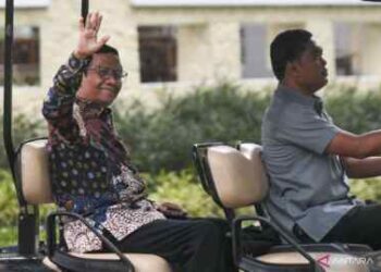 Jokowi: Mahfud Menko Polhukam Terlama di Kabinet