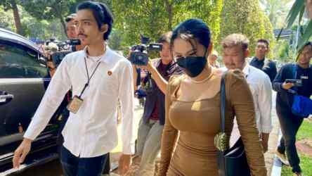 Foto: Tersangka pemeran film porno yakni Siskaeee.