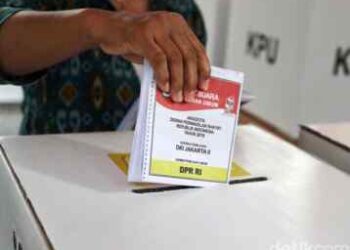 Warga Boleh Bawa HP saat Coblos Surat Suara, tapi …