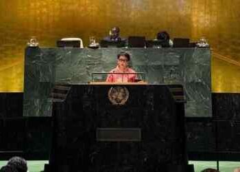 Menlu Retno