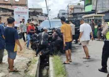 3 Orang Tewas Xpander Seruduk Pemotor-Pejalan Kaki