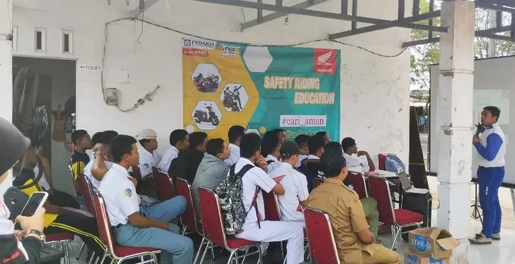 Foto: safety riding