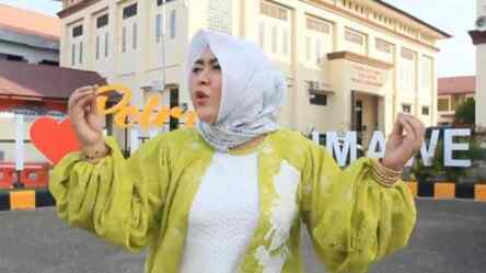 Foto: Selebgram Aceh Cut Wahyuni alias Cut Bul.