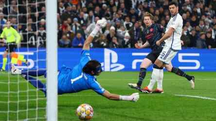 Foto: Pemain Man City Kevin De Bruyne membobol gawang Copenhagen.