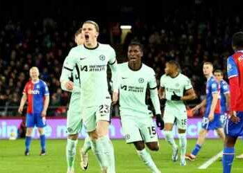 Dramatis! Chelsea Atasi Crystal Palace