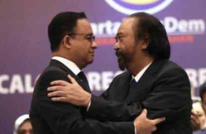 Foto: Surya Paloh dan Anies