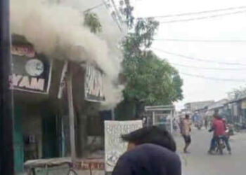 Warung Bakso di Medan Deli Terbakar