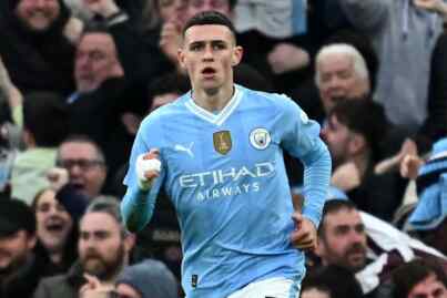 Foto: Dua gol Foden bantu Manchester City menang 3-1 atas Manchester United.