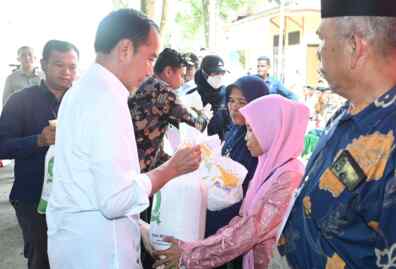 Foto: Bansos Beras