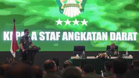 Foto: Kepala Staf Angkatan Darat (KSAD) Jenderal Maruli Simanjuntak memimpin serah terima 14 jabatan strategis di lingkungan TNI AD.