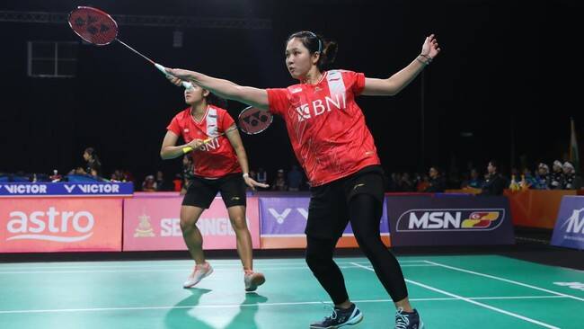 Foto: Ganda putri Indonesia Lanny/Ribka juara Swiss Open 2024.