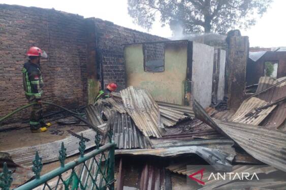 Foto: Rumah Terbakar