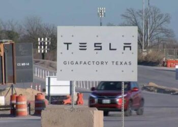 Tesla PHK 14.000 Karyawan, Ini Penyebabnya