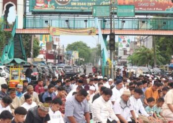 Salat Id Lebaran di Medan Berjalan Lancar
