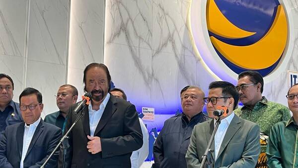 Foto: Surya Paloh dan Cak Imin di NasDem Tower.