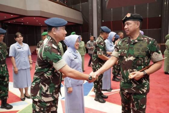 Foto: Jenderal Agus Subiyanto kembali melakukan rotasi dan mutasi jabatan strategis di lingkungan TNI.