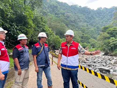 Foto: Meninjau
